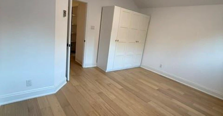 121 Paisley Boulevard E, Mississauga, ON, L5A 1P6 - 11