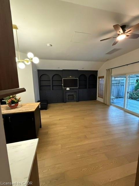 121 Paisley Boulevard E, Mississauga, ON, L5A 1P6 - 4