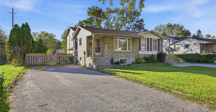 111 Tupper Drive, Thorold, ON, L2V 4C9