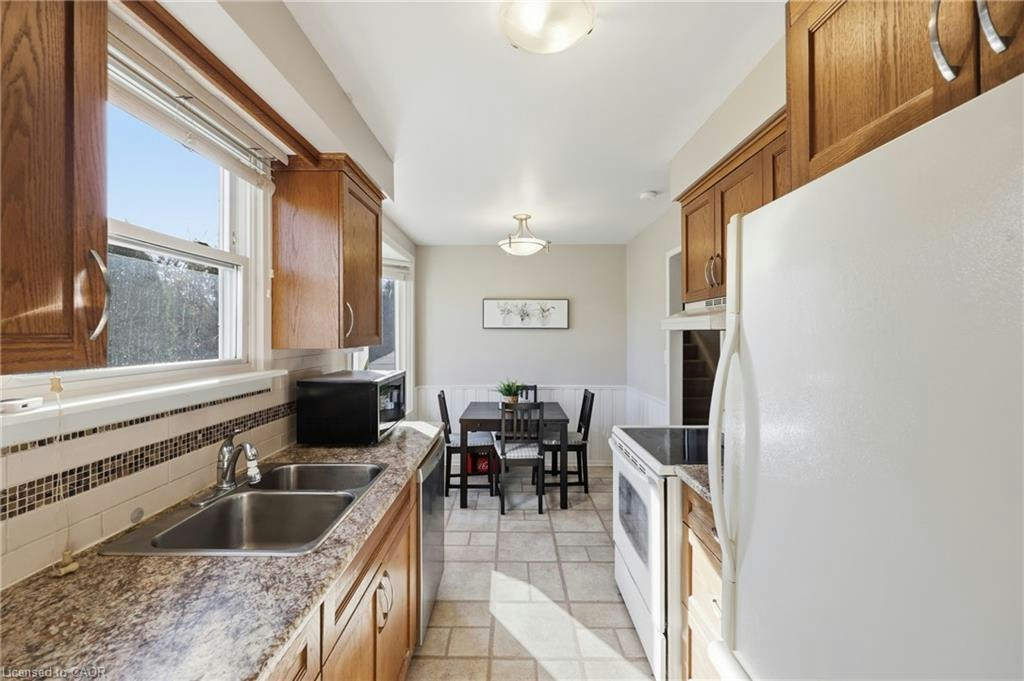 111 Tupper Drive, Thorold, ON, L2V 4C9 - 5