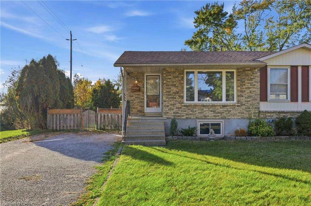 111 Tupper Drive, Thorold, ON, L2V 4C9 - 2