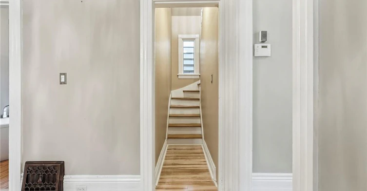 198 Duke Street, Hamilton, ON, L8P 1Y2 - 13