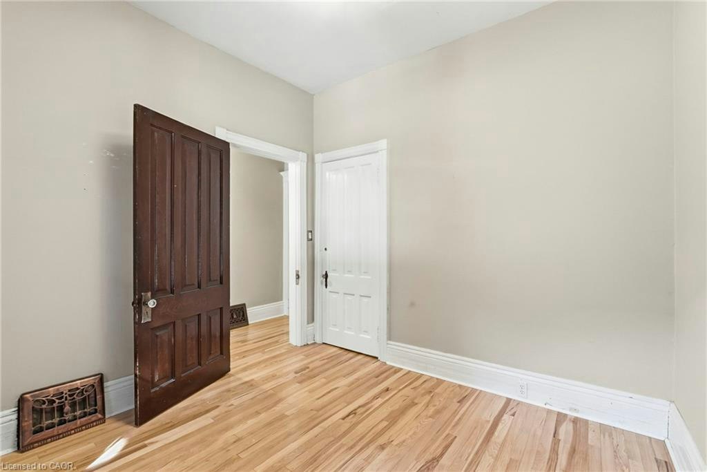 198 Duke Street, Hamilton, ON, L8P 1Y2 - 16