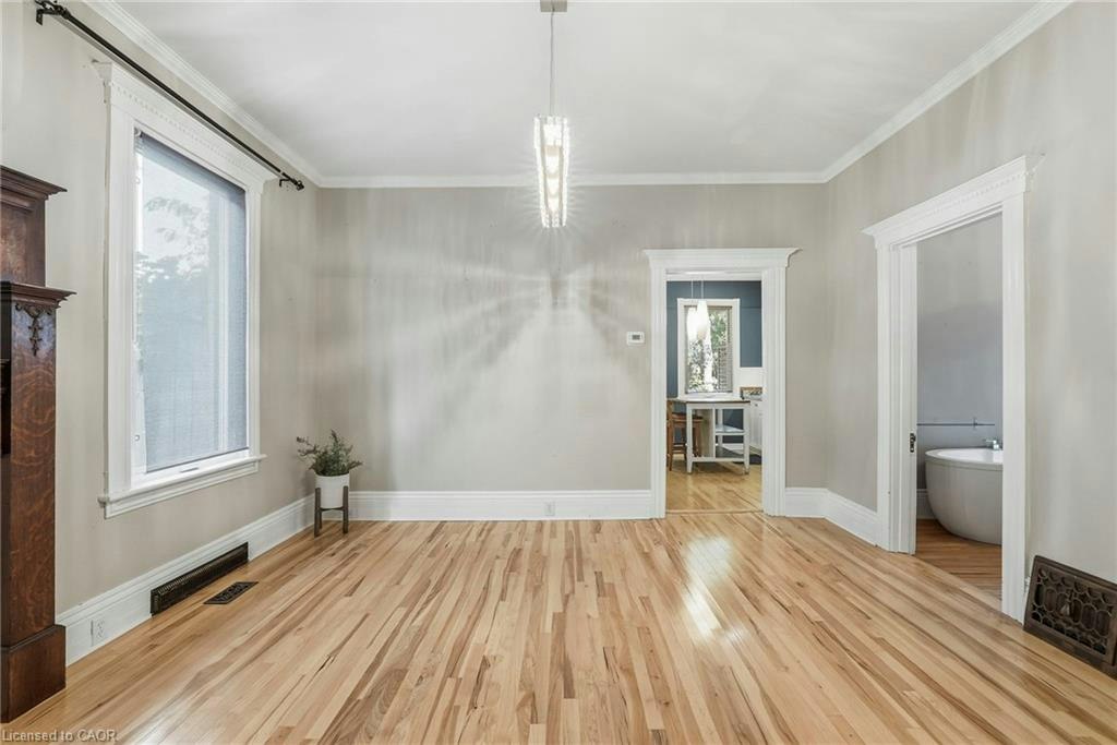 198 Duke Street, Hamilton, ON, L8P 1Y2 - 4