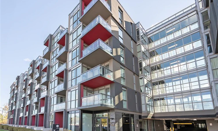 604-5240 Dundas Street