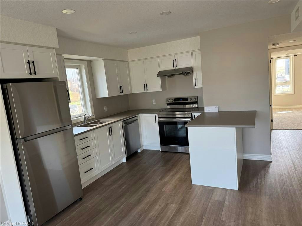 39-265 Chapel Hill Drive, Kitchener, ON, N2R 0S4