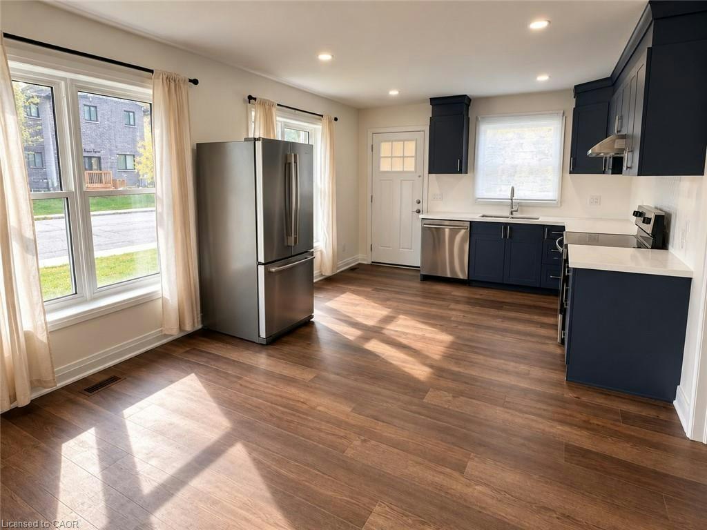 Unit B-15 Keele Street, St. Catharines, ON, L2T 1M8 - 2