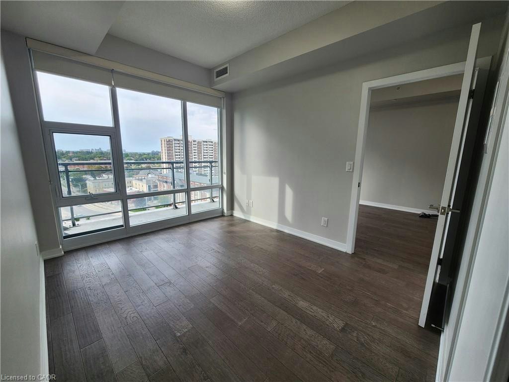 1011-85 Duke Street, Kitchener, ON, N2H 0B7 - 9