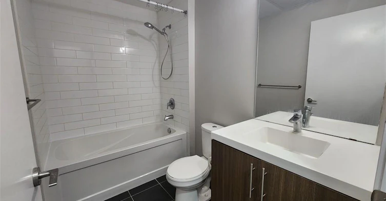1011-85 Duke Street, Kitchener, ON, N2H 0B7 - 10