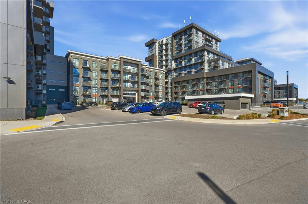 425-450 Dundas Street E, Hamilton, ON, L8B 1Z2