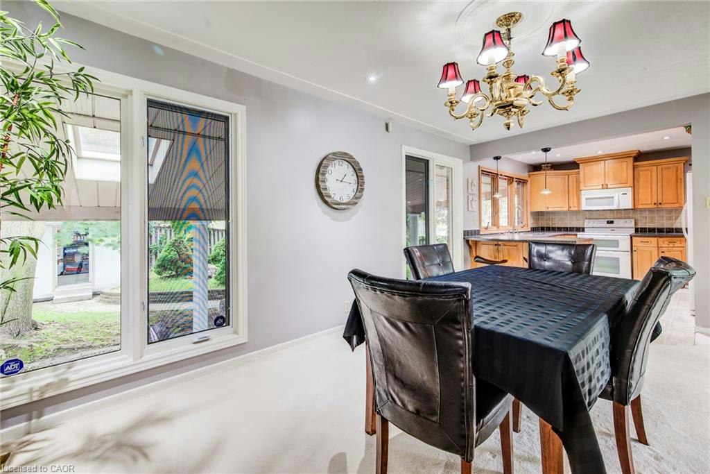 192 Warren Road, Kitchener, ON, N2M 4T7 - 4