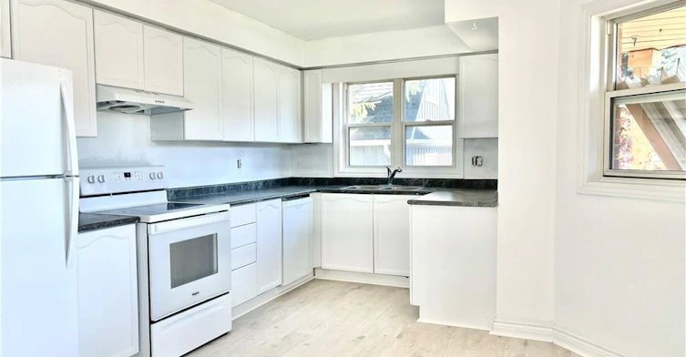 A-299 Main Street E, Grimsby, ON, L3M 1R1 - 6