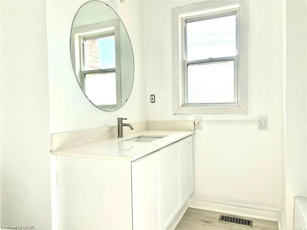 A-299 Main Street E, Grimsby, ON, L3M 1R1 - 19