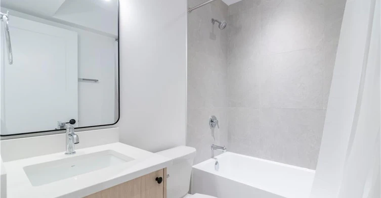 unit 6-114 Madison Avenue S, Kitchener, ON, N2G 3M6 - 24