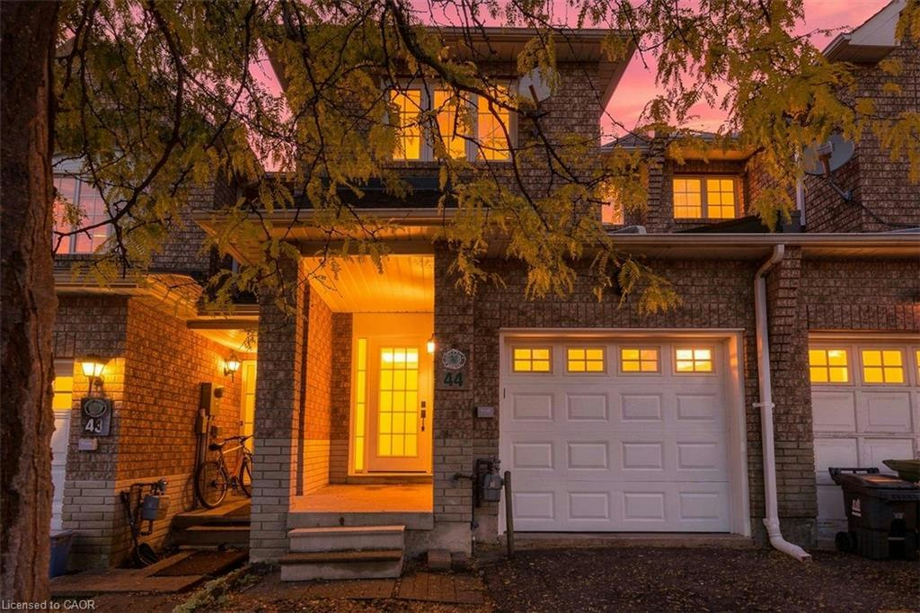 44 Viewcrest Circle, Toronto, ON, M9W 7G6