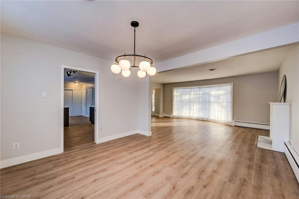 332 Longfellow Drive, Waterloo, ON, N2L 2S3 - 13