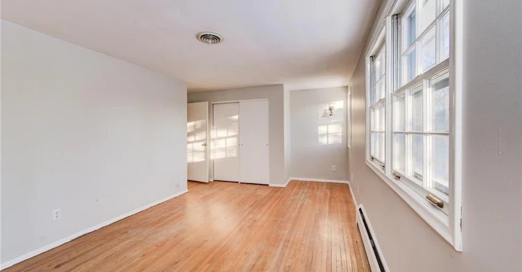 332 Longfellow Drive, Waterloo, ON, N2L 2S3 - 20