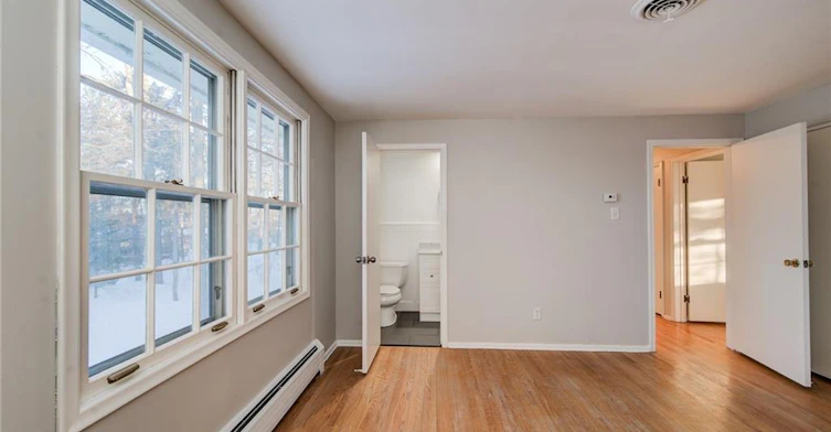332 Longfellow Drive, Waterloo, ON, N2L 2S3 - 17