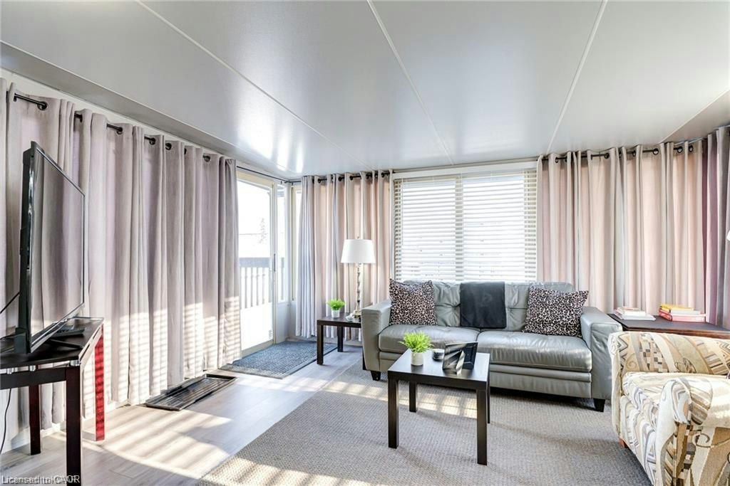 3-218 Woodhaven Road, Kitchener, ON, N2C 1V5 - 3