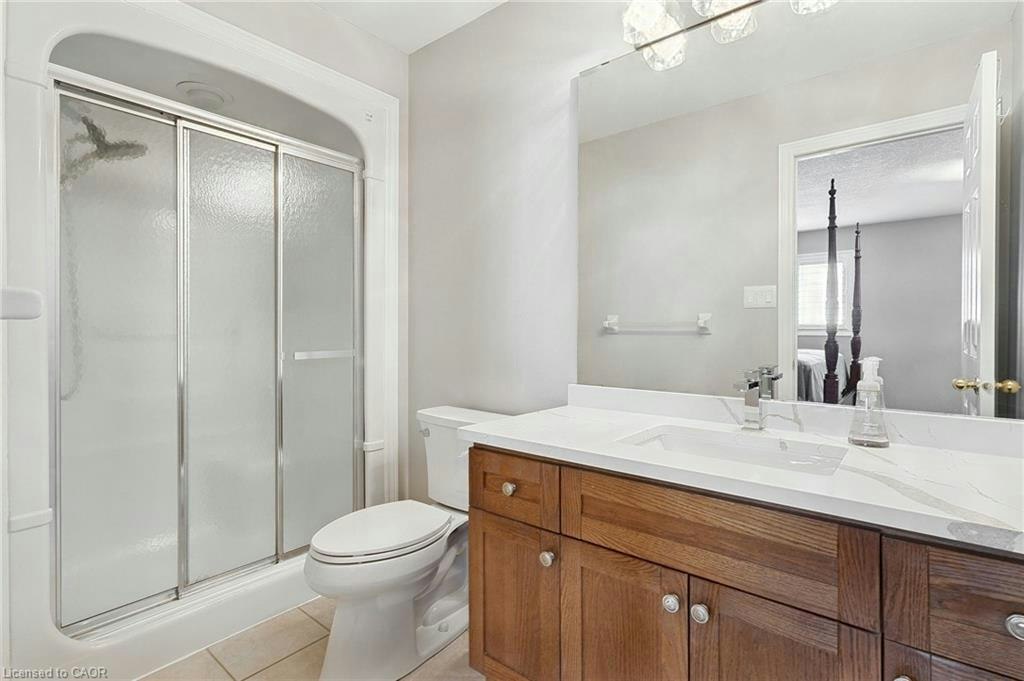 2092 English Crescent, Burlington, ON, L7L 7B3 - 14