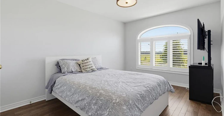 2092 English Crescent, Burlington, ON, L7L 7B3 - 16