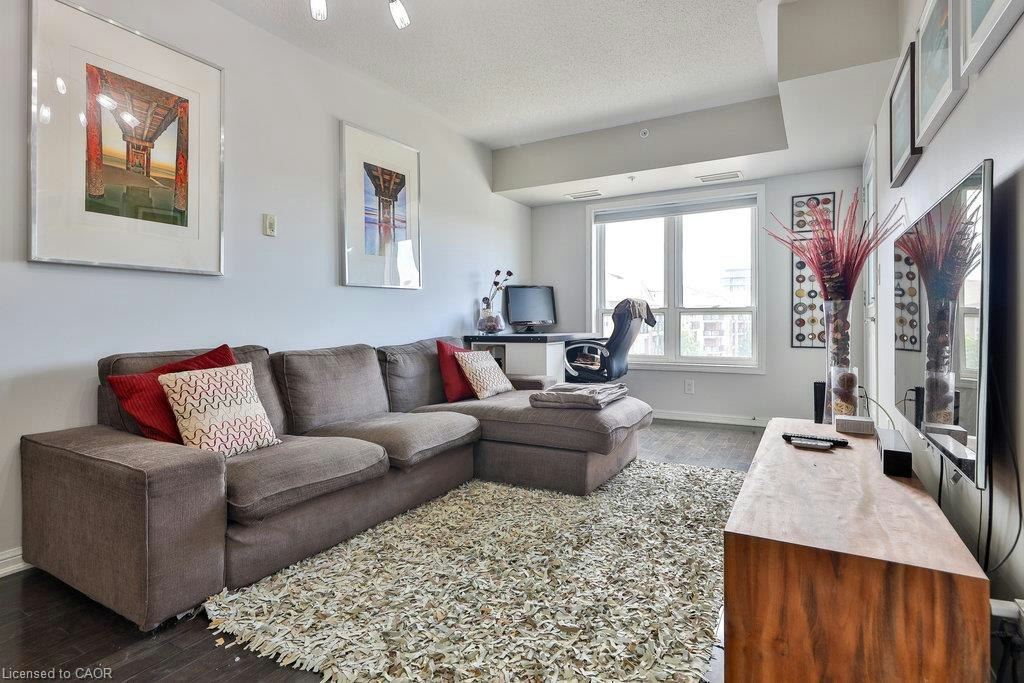 427-10 Mendelssohn Street, Toronto, ON, M1L 0G7 - 11