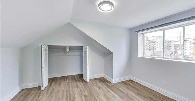 4-102 West Avenue S, Hamilton, ON, L8N 2S3 - 11