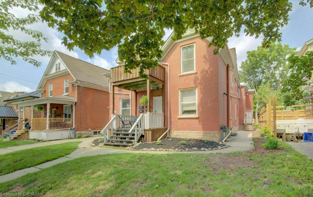 11-14-20 Brubacher Street, Kitchener, ON, N2H 2V9 - 2