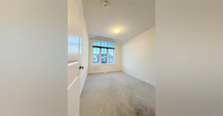 220 Broadacre Drive, Kitchener, ON, N2R 0S6 - 24