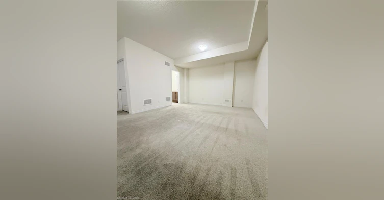 220 Broadacre Drive, Kitchener, ON, N2R 0S6 - 10