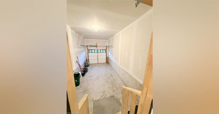220 Broadacre Drive, Kitchener, ON, N2R 0S6 - 38