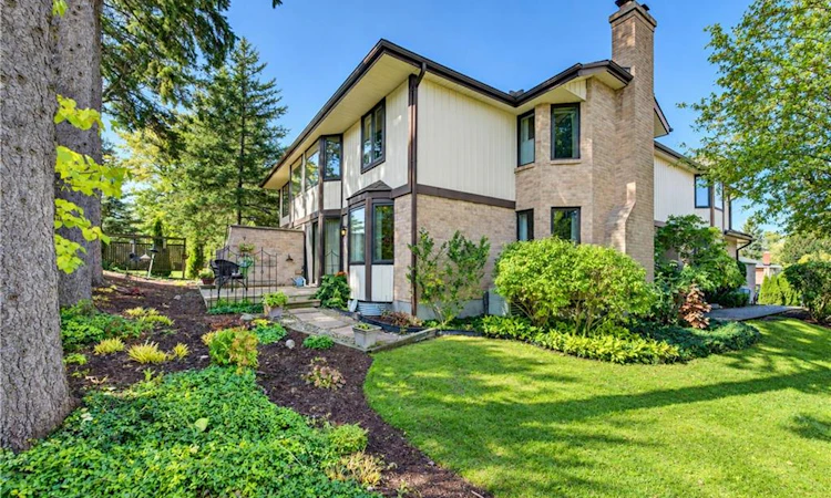 3-406 Craigleith Drive