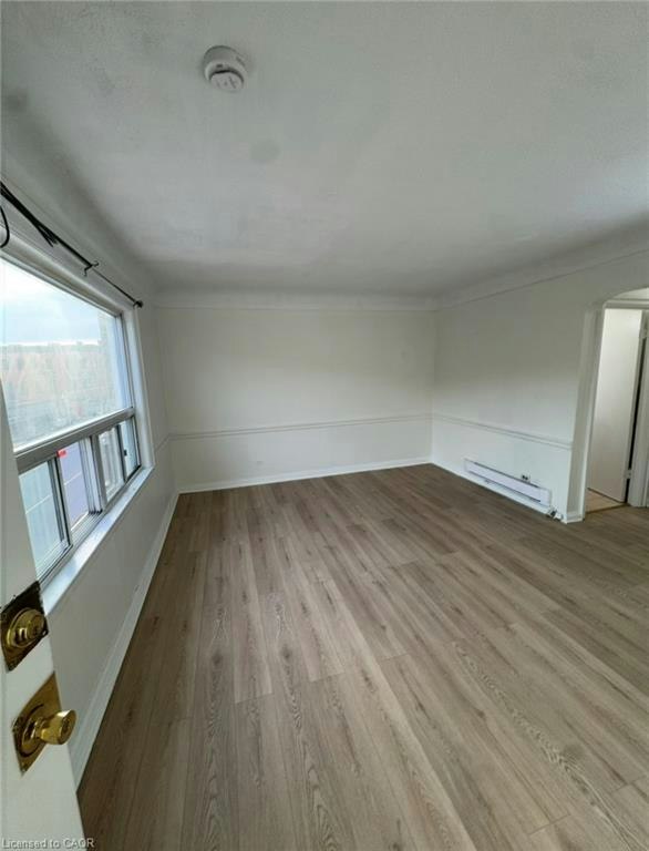 5-51 King Street E, Hamilton, ON, L8G 1J9