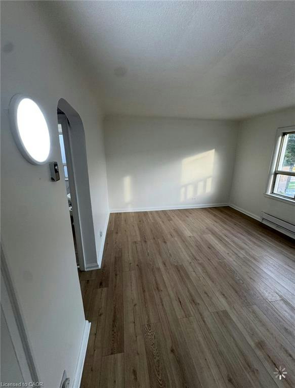 6-51 King Street E, Hamilton, ON, L8G 1J9 - 3