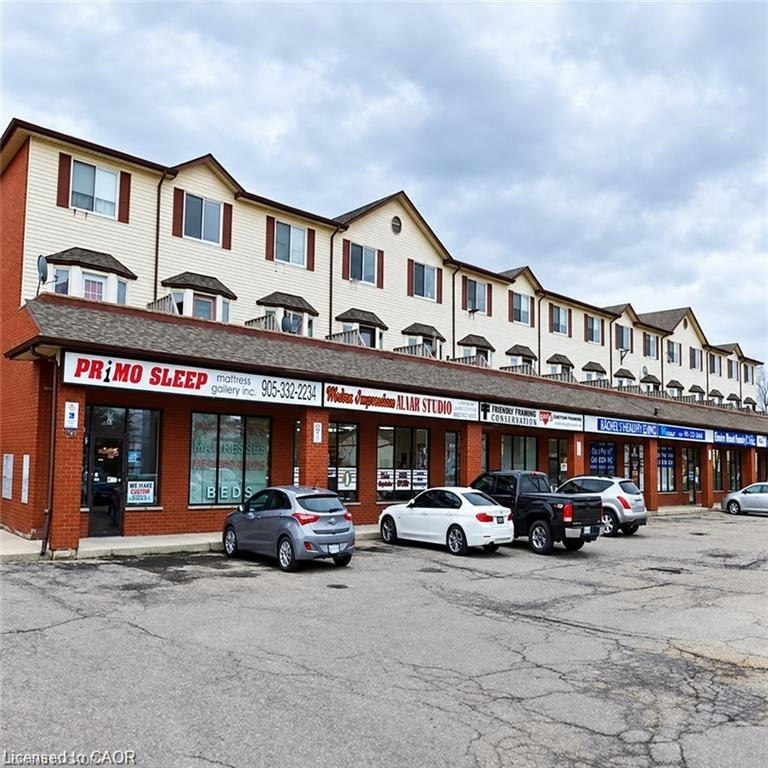 209-288 Grays Road, Hamilton, ON, L8E 1V5