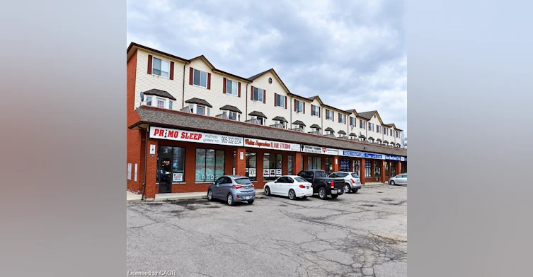209-288 Grays Road, Hamilton, ON, L8E 1V5