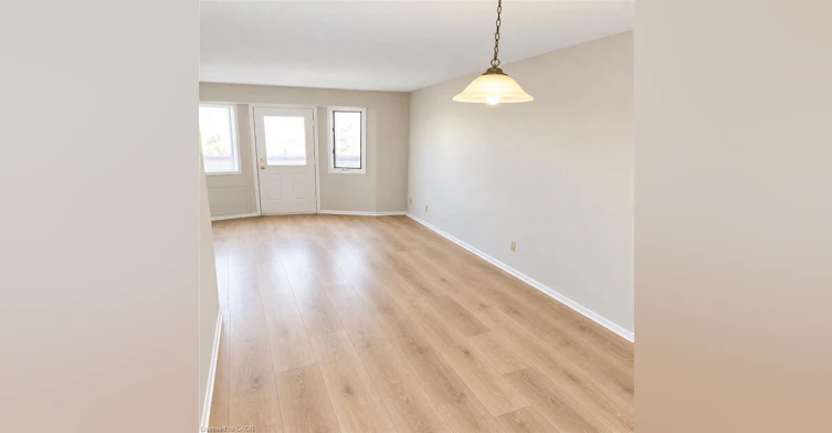 209-288 Grays Road, Hamilton, ON, L8E 1V5 - 2