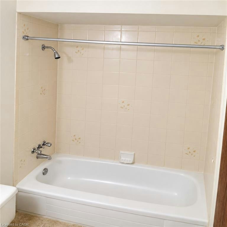 209-288 Grays Road, Hamilton, ON, L8E 1V5 - 6
