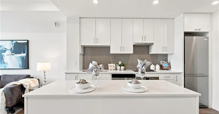 921-461 Green Road, Hamilton, ON, L8E 0L5 - 8