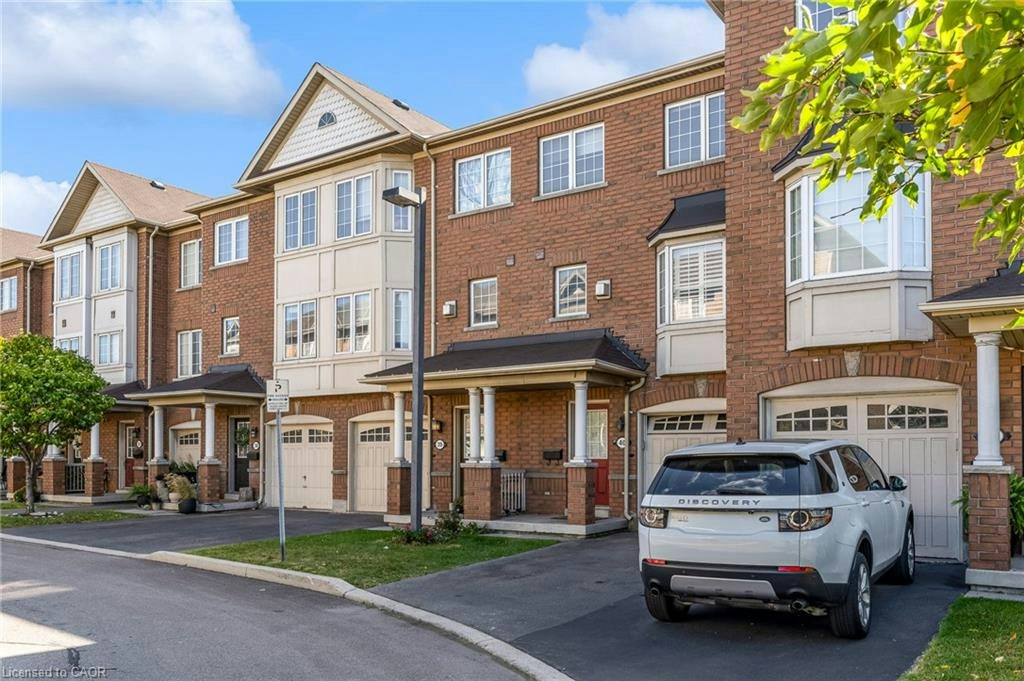 40-470 Beach Boulevard, Hamilton, ON, L8H 6X2