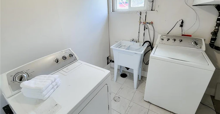 220 Winona Road, Hamilton, ON, L8E 5K4 - 44