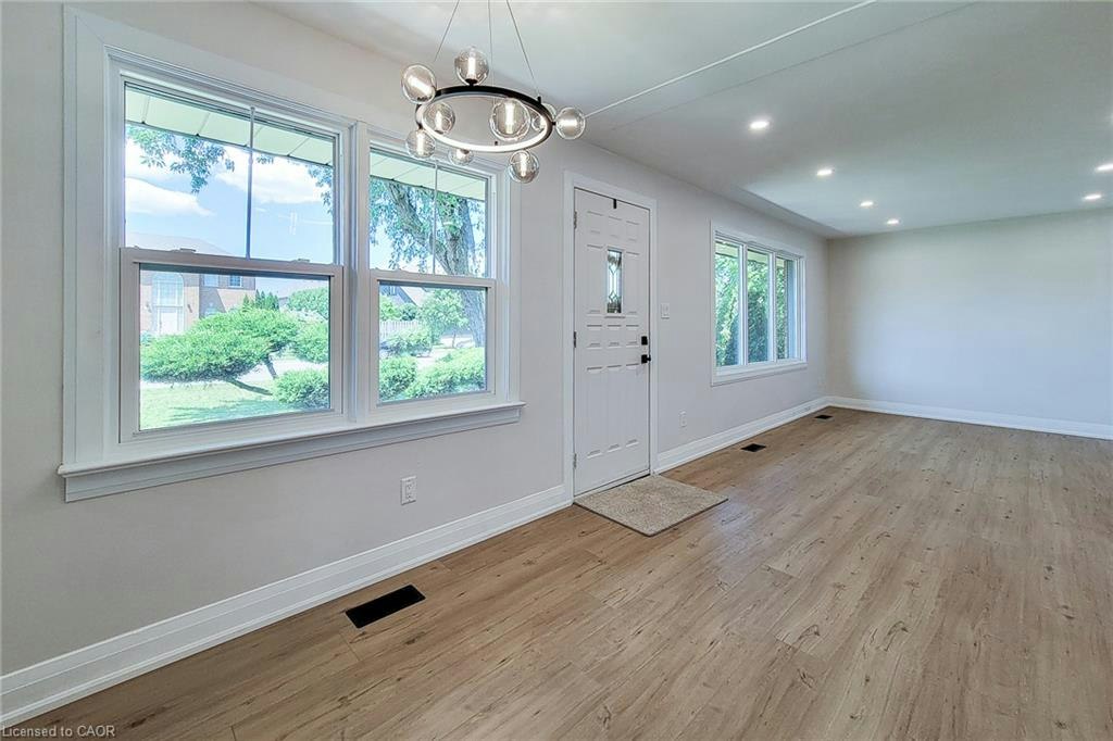 220 Winona Road, Hamilton, ON, L8E 5K4 - 9