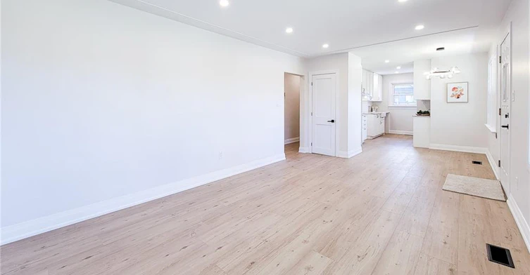 220 Winona Road, Hamilton, ON, L8E 5K4 - 11