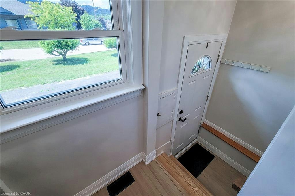 220 Winona Road, Hamilton, ON, L8E 5K4 - 35