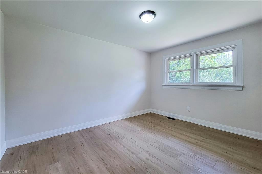 220 Winona Road, Hamilton, ON, L8E 5K4 - 25