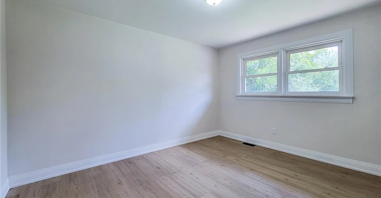 220 Winona Road, Hamilton, ON, L8E 5K4 - 25