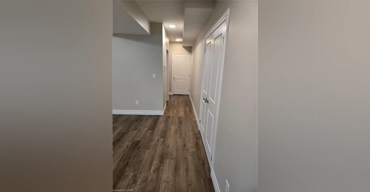 Lower-160 Beck Street, Cambridge, ON, N3H 2Y3 - 2