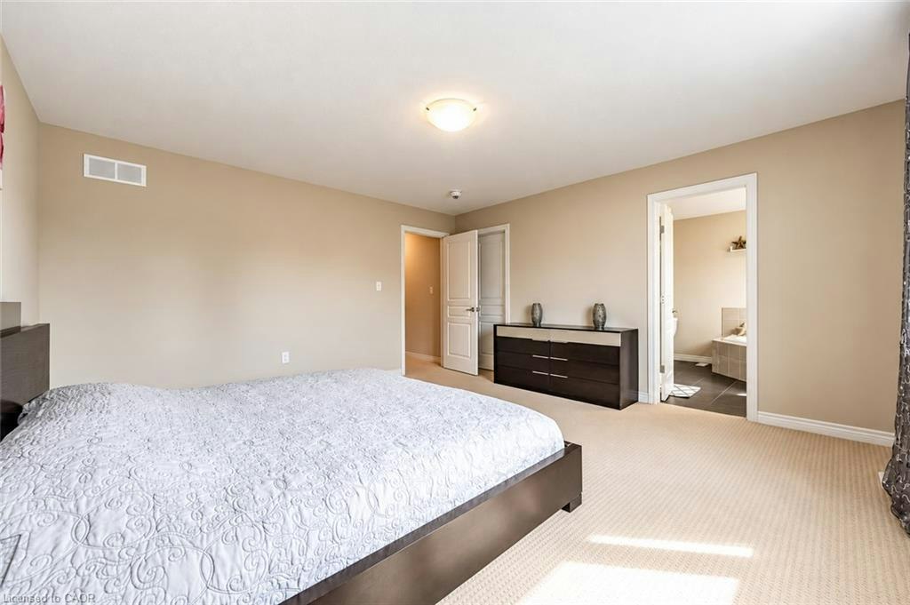 Upper-243 Greenwater Place, Kitchener, ON, N2R 0H1 - 25