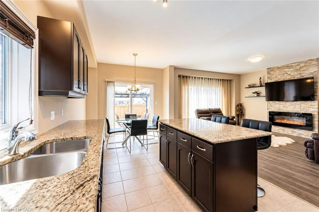 Upper-243 Greenwater Place, Kitchener, ON, N2R 0H1 - 11