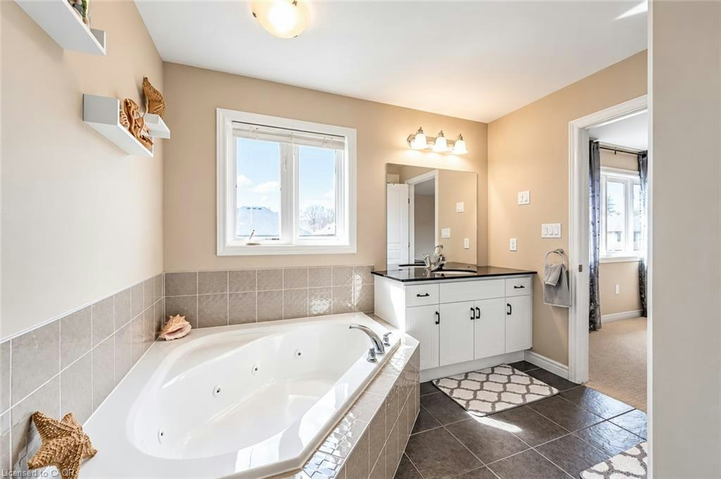 Upper-243 Greenwater Place, Kitchener, ON, N2R 0H1 - 26